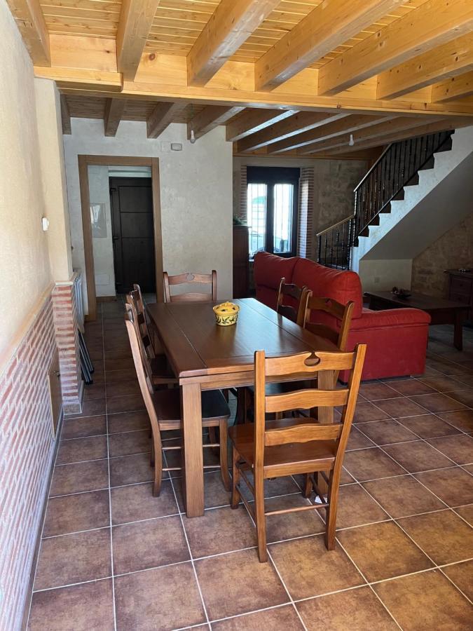 Casa Marite Vivienda De Uso Turistico Vila Campillo de Aranda Exterior foto