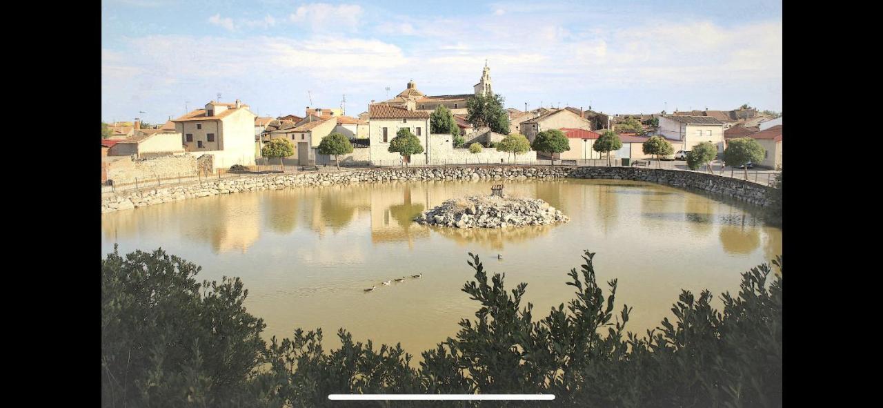 Casa Marite Vivienda De Uso Turistico Vila Campillo de Aranda Exterior foto
